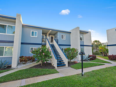 1561 NE 12th Terrace, Jensen Beach, FL 34957