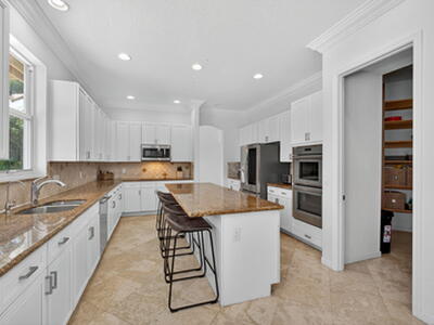 11587 Manatee Bay Lane, Wellington, FL 33449