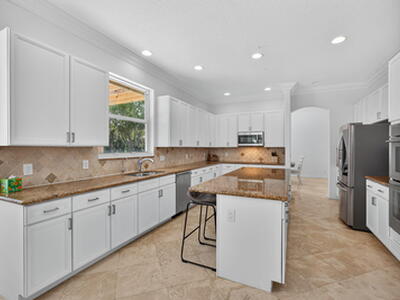 11587 Manatee Bay Lane, Wellington, FL 33449