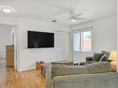 6074 Las Colinas Circle, Lake Worth, FL 33463