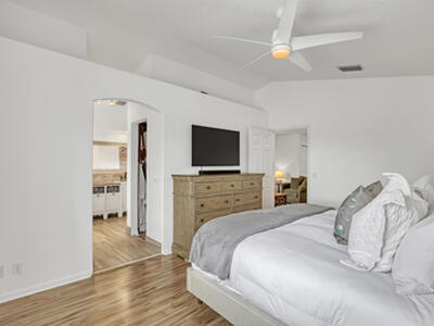 6074 Las Colinas Circle, Lake Worth, FL 33463