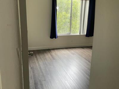 1500 W Crescent Circle, Lake Park, FL 33403