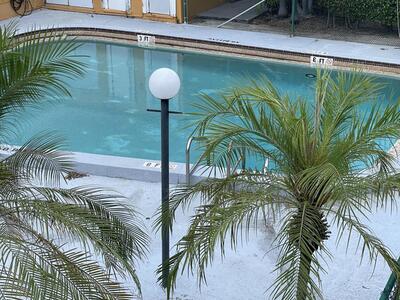 1500 W Crescent Circle, Lake Park, FL 33403