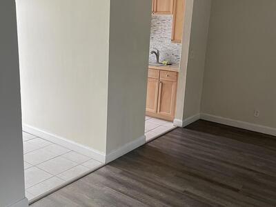 1500 W Crescent Circle, Lake Park, FL 33403