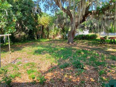 2590 Seneca Avenue, Fort Pierce, FL 34946