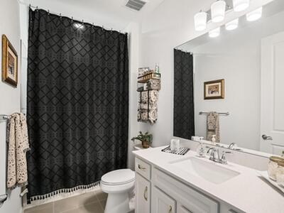 4550 Jolly Roger Manor, Vero Beach, FL 32967