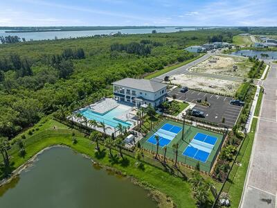 4550 Jolly Roger Manor, Vero Beach, FL 32967