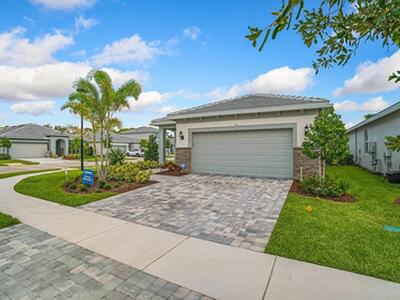 4550 Jolly Roger Manor, Vero Beach, FL 32967