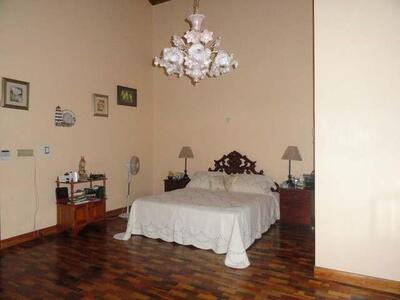 5719 S Haverhill Road