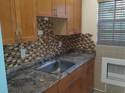 3240 NE 16th Street, Pompano Beach, FL 33062