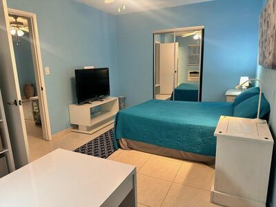 3240 NE 16th Street, Pompano Beach, FL 33062