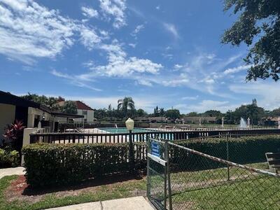 4969 Sable Pine Circle, West Palm Beach, FL 33417