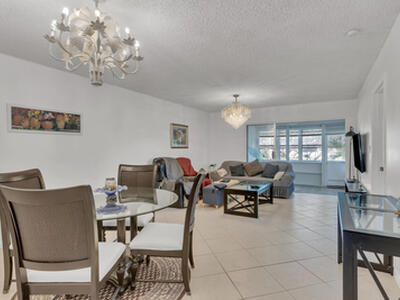 857 Worcester B Lane, Lake Worth, FL 33467