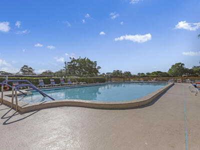 857 Worcester B Lane, Lake Worth, FL 33467