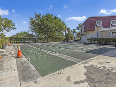 857 Worcester B Lane, Lake Worth, FL 33467