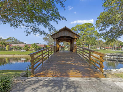 857 Worcester B Lane, Lake Worth, FL 33467