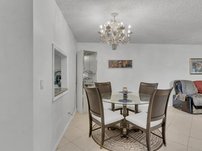 857 Worcester B Lane, Lake Worth, FL 33467