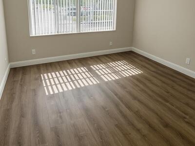 537 S Sequoia Drive, West Palm Beach, FL 33409