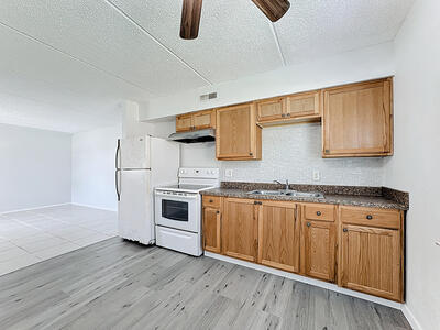 694 Michigan Court, St. Cloud, FL 34769