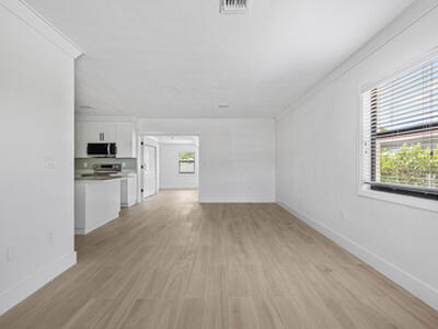 3015 Robert Road, West Palm Beach, FL 33405