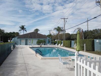 950 S Kanner Highway, Stuart, FL 34994