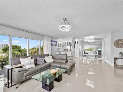 1200 Hibiscus Avenue, Pompano Beach, FL 33062