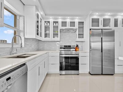 1200 Hibiscus Avenue, Pompano Beach, FL 33062