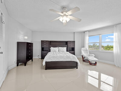 1200 Hibiscus Avenue, Pompano Beach, FL 33062