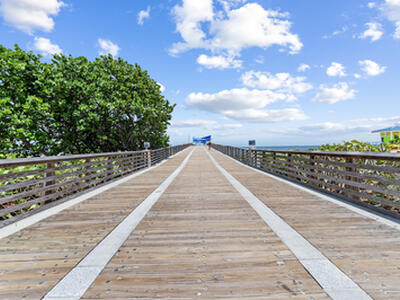 1200 Hibiscus Avenue, Pompano Beach, FL 33062