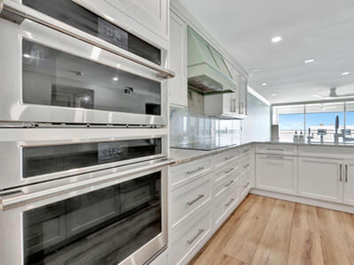 911 Ocean Drive, Juno Beach, FL 33408