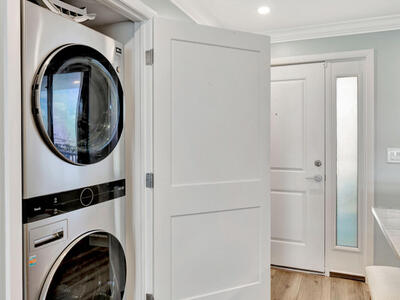 911 Ocean Drive, Juno Beach, FL 33408