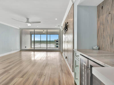 911 Ocean Drive, Juno Beach, FL 33408