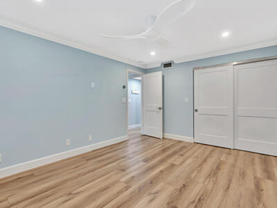 911 Ocean Drive, Juno Beach, FL 33408