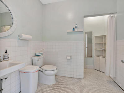 911 Ocean Drive, Juno Beach, FL 33408