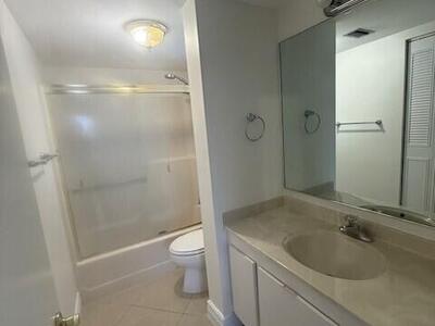 21911 Lake Forest Circle, Boca Raton, FL 33433