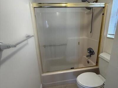 21911 Lake Forest Circle, Boca Raton, FL 33433