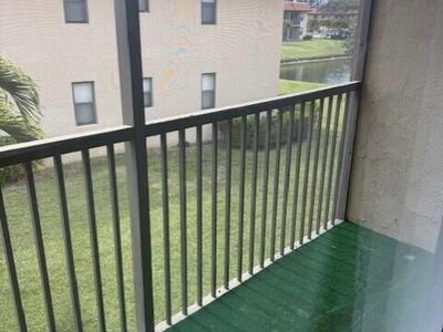 21911 Lake Forest Circle, Boca Raton, FL 33433