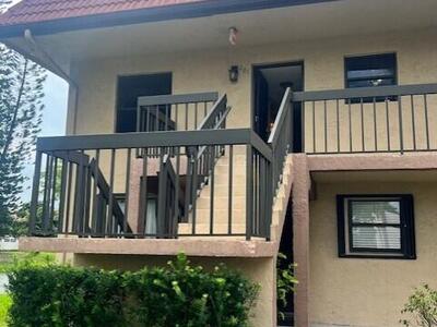 21911 Lake Forest Circle, Boca Raton, FL 33433