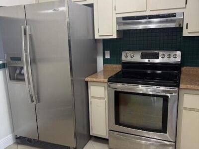 21911 Lake Forest Circle, Boca Raton, FL 33433