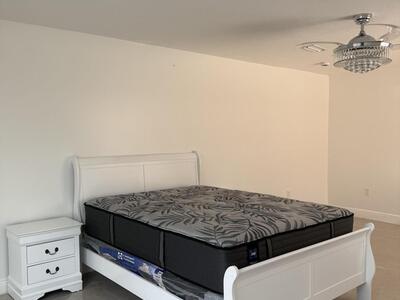 592 SW Tarra Avenue, Port Saint Lucie, FL 34953