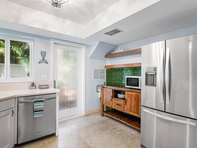 1030 Langer Way, Delray Beach, FL 33483