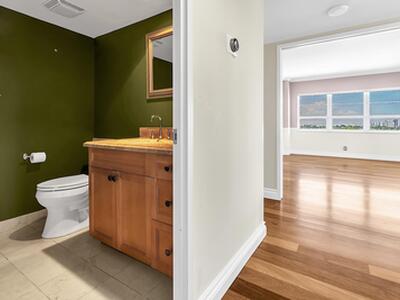 2500 E Las Olas Boulevard, Fort Lauderdale, FL 33301