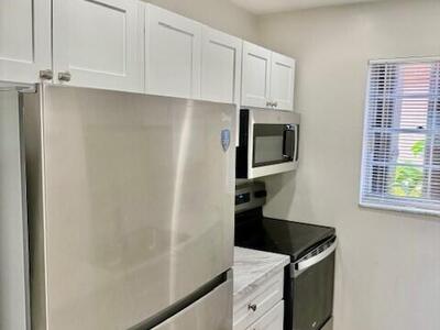 650 SW 2nd Avenue, Boca Raton, FL 33432