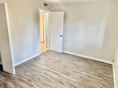 650 SW 2nd Avenue, Boca Raton, FL 33432