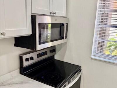 650 SW 2nd Avenue, Boca Raton, FL 33432