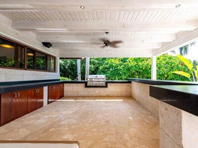 2 00, Casa de Campo, DR 22000