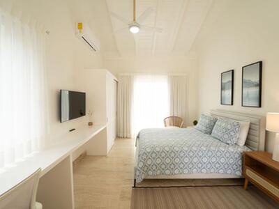 33 00, Casa de Campo, DR 22000