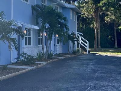 4220 NE Indian River Drive