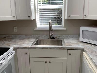 4220 NE Indian River Drive, Jensen Beach, FL 34957