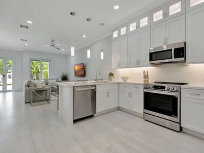 4695 SE Manatee Way, Stuart, FL 34997